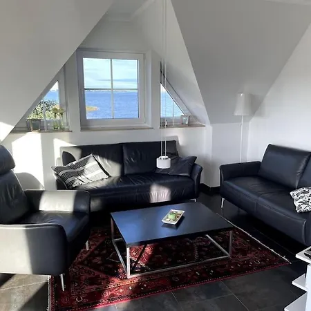 Austernfischer Im Hafenhaus Vieregge